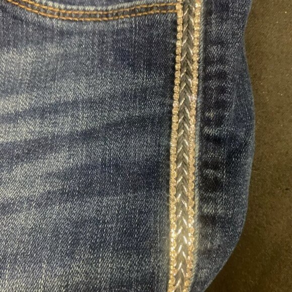 NWT Zara Basic Z1975 Denim Jeans Women's Size 4 Blue Distressed Ripped Hem - Picture 2 of 3